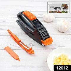 Multifunctional Garlic Press, Garlic Mincing & Crushing Tool (1 Pc)